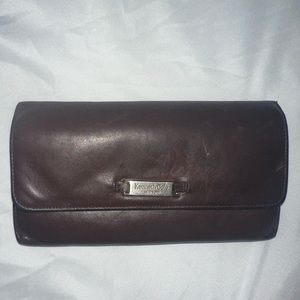 Kennith Cole Brown Genuine Leather Cluth Wallet